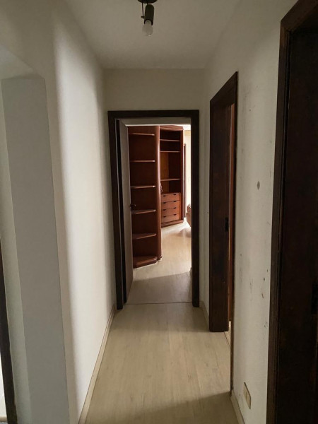 Apartamento à venda Bigorrilho com 119m² e 3 quartos por R$ 678.500 - 1307882131-corredor.jpeg