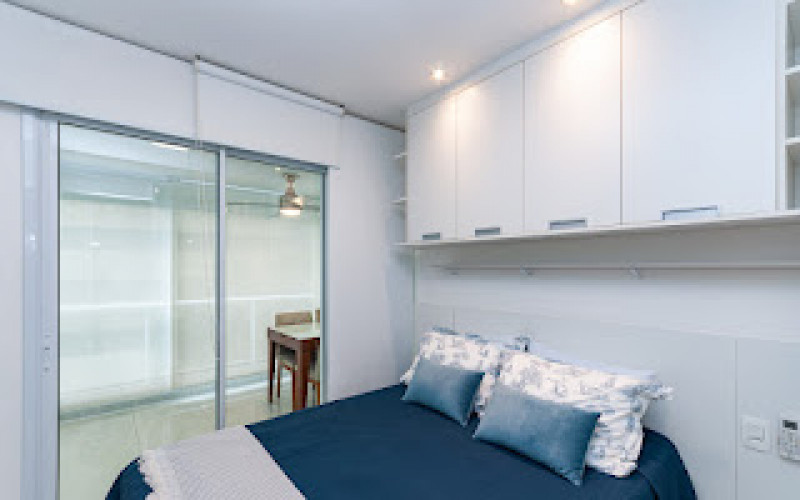 Apartamento à venda Consolação com 64m² e 2 quartos por R$ 1.450.000 - 1325169063-quart-01-0-porta-fechada.jpg