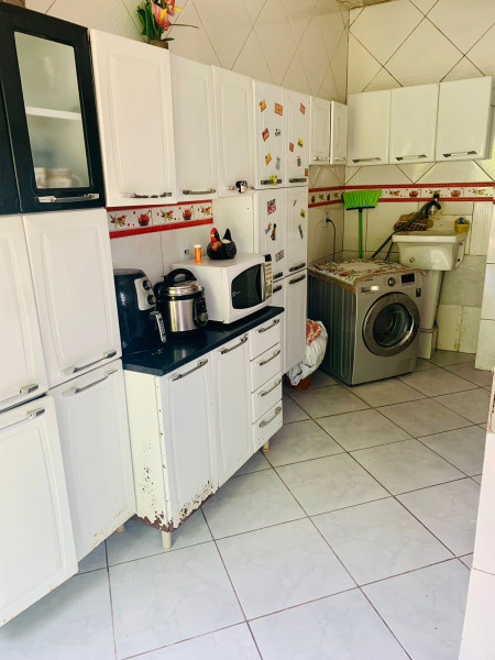 Casa à venda Parque Moderno com 420m² e 3 quartos por R$ 300.000 - 634028771-14129105-a805-415e-88d2-b6525a4a5637.jpeg