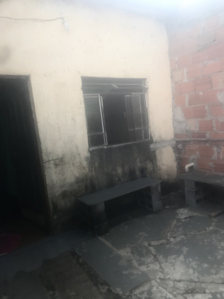 Casa à venda Centro com 560m² e 3 quartos por R$ 350.000 - 1689489180-ce6570a8-b330-4898-80fb-8b799f6c17bb.jpeg
