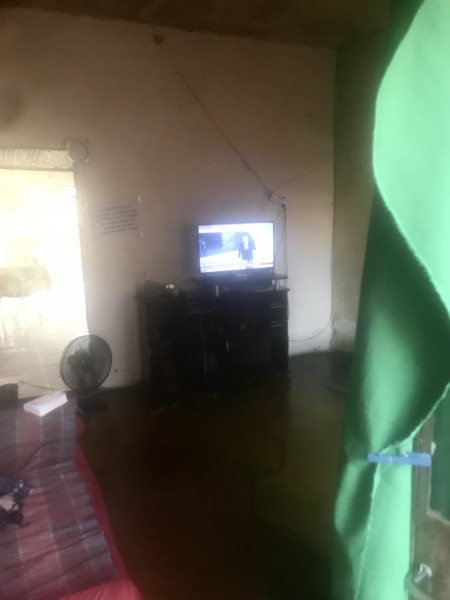 Casa à venda Centro com 560m² e 3 quartos por R$ 350.000 - 1803891437-09f0d7ec-ab0e-41a5-a634-dbe0eab916cf.jpeg