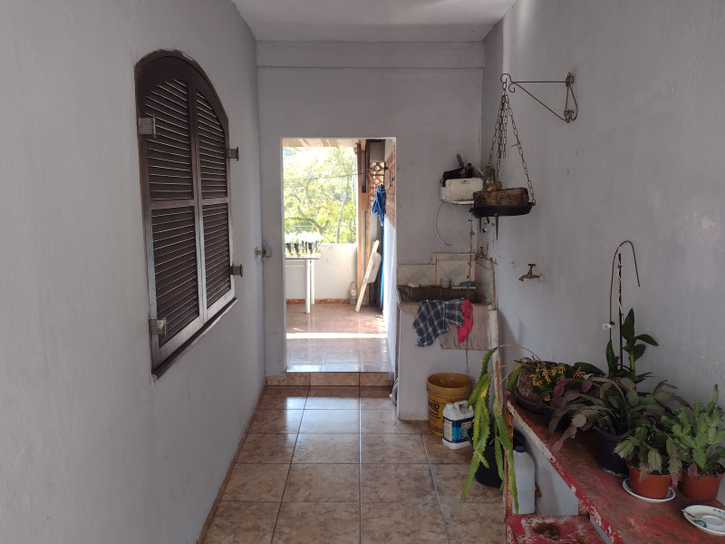 Casa à venda Jardim Novo Embu com 252m² e 5 quartos por R$ 600.000 - 924117625-img-20220714-143511613.jpg