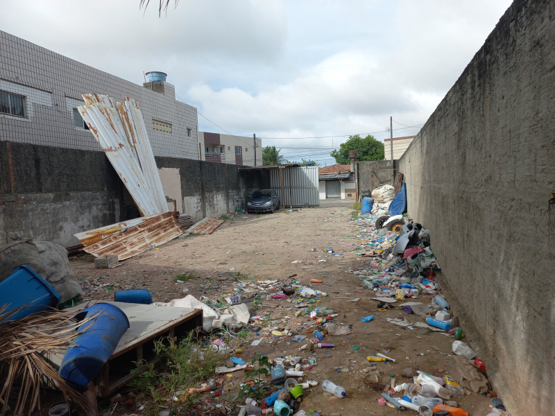 Terreno à venda Cristo Redentor com 300m² e 1 quarto por R$ 400 - 215059382-20230206-151531.jpg