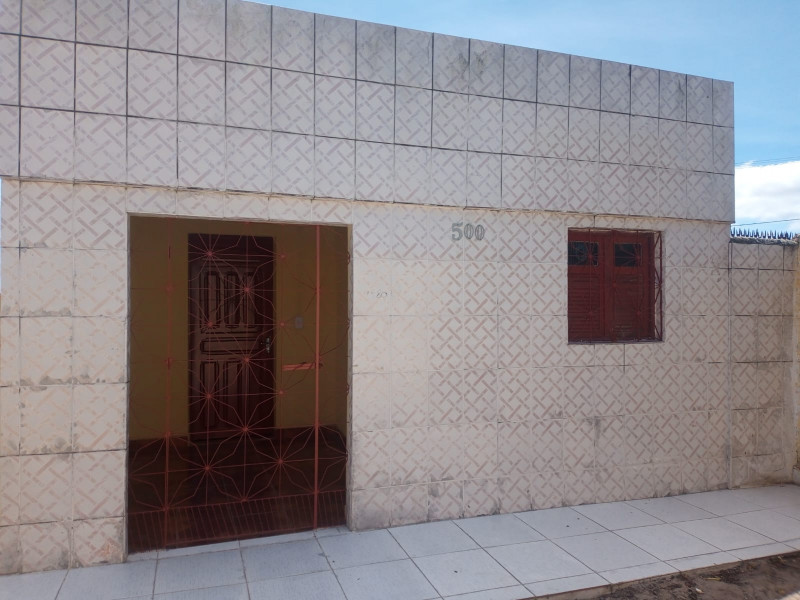 Casa à venda Centro com 726m² e 4 quartos por R$ 130.000 - 878574880-img-20230216-wa0064.jpg