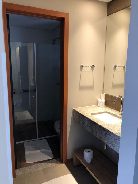 Apartamento à venda Centro com 39m² e 1 quarto por R$ 72.000 - 1126351669-banheiro.jpeg