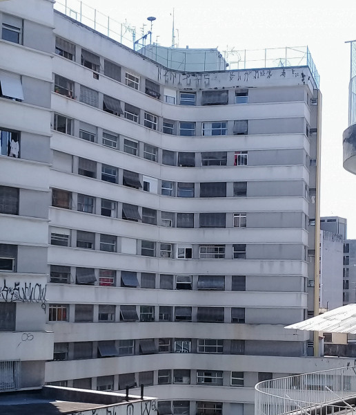 Studio à venda República com 37m² e 1 quarto por R$ 230.000 - 1615005054-fachada-lateral-cond.jpg