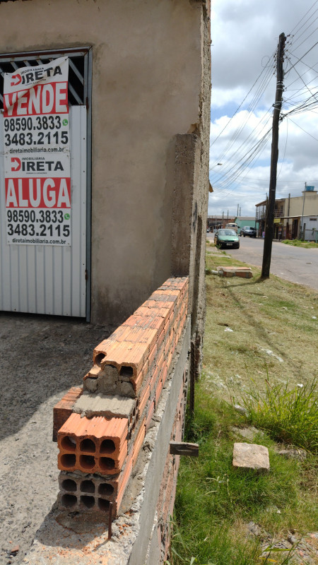 Casa à venda Aparecida com 325m² e 2 quartos por R$ 190.000 - 1713414089-img-20221211-102622378.jpg