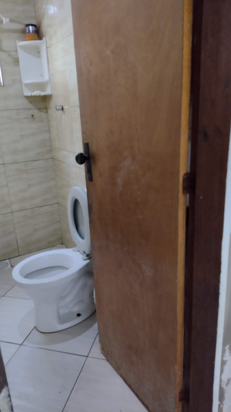 Casa à venda Aparecida com 325m² e 2 quartos por R$ 190.000 - 988624172-img-20220421-114747195.jpg