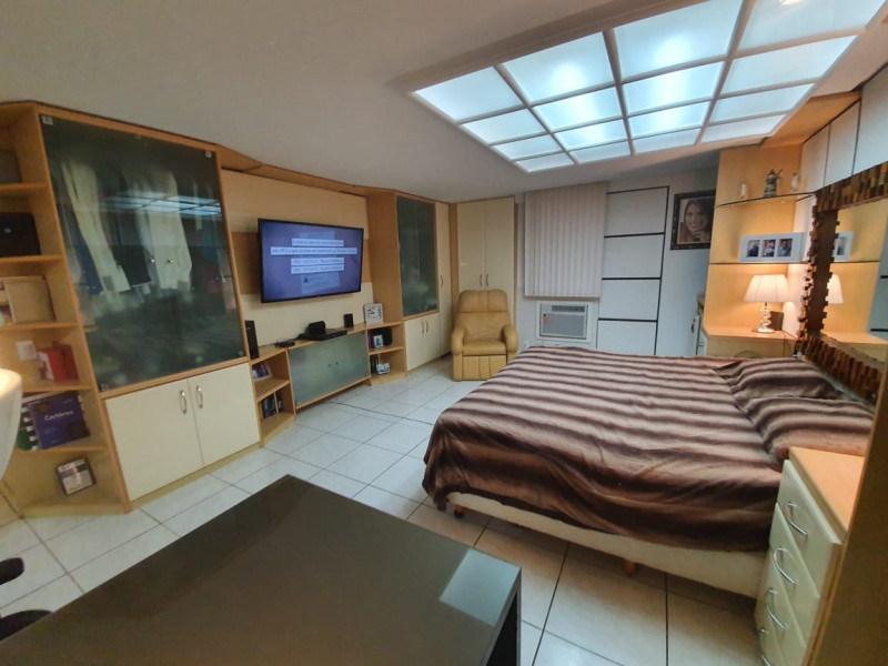 Apartamento à venda Tambaú com 312m² e 5 quartos por R$ 2.100.000 - 1642094212-img-20220928-wa0149.jpg