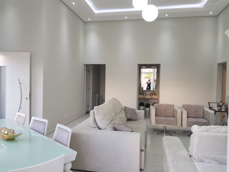 Casa de condomínio à venda Loteamento Habitacional São Carlos 1 com 163m² e 3 quartos por R$ 920.000 - 1977773190-20180105-192916.jpg