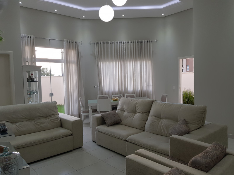 Casa de condomínio à venda Loteamento Habitacional São Carlos 1 com 163m² e 3 quartos por R$ 920.000 - 247703576-20180105-192624.jpg