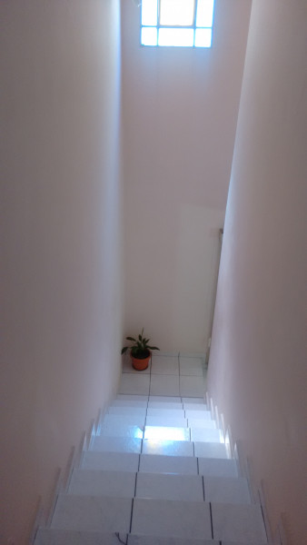 Casa à venda Jardim Paulista com 130m² e 2 quartos por R$ 550.000 - 725653223-escada-interna.jpg