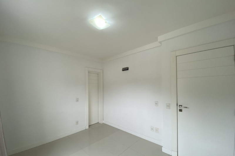 Cobertura à venda Escola Agrícola com 137m² e 3 quartos por R$ 538.000 - 1859526719-demi21.jpg