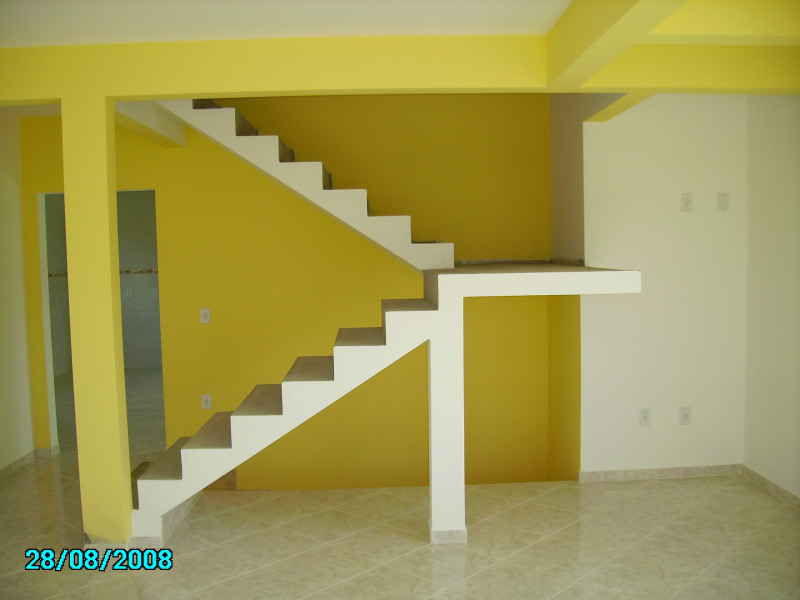 Casa à venda Dos Estados com 224m² e 3 quartos por R$ 780.000 - 183759477-escada.JPG
