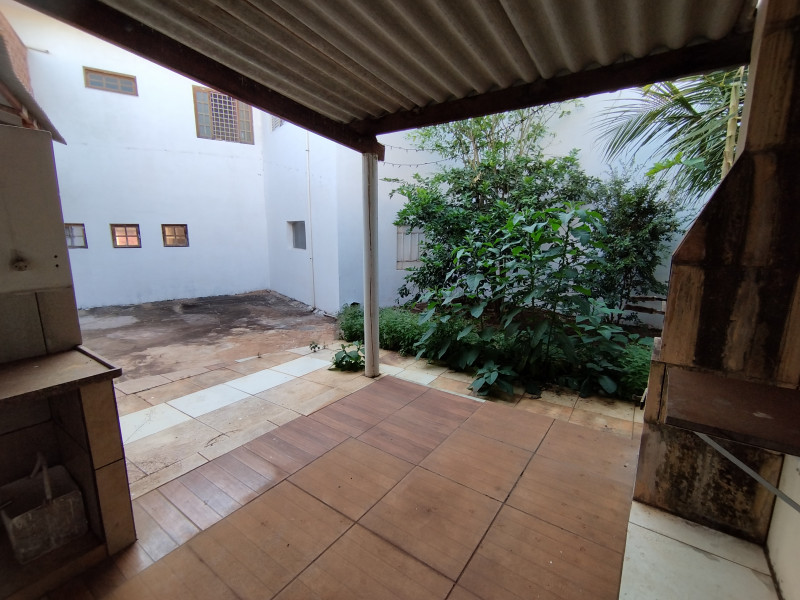 Casa à venda Vila Brasil com 750m² e 4 quartos por R$ 950.000 - 1773968481-img-20220909-164117.jpg