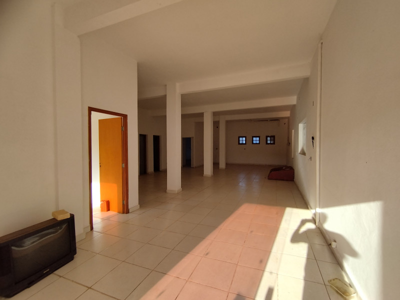 Casa à venda Vila Brasil com 750m² e 4 quartos por R$ 950.000 - 1777057989-img-20220909-163838.jpg