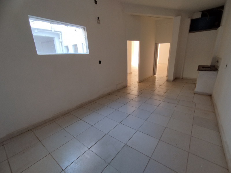 Casa à venda Vila Brasil com 750m² e 4 quartos por R$ 950.000 - 709624029-img-20220909-163940.jpg