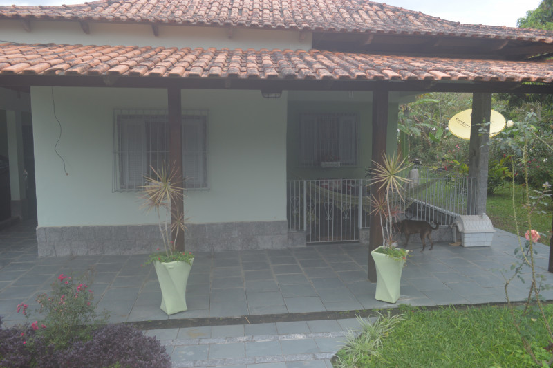 Chácara à venda São Francisco com 200m² e 4 quartos por R$ 600.000 - 1908509505-7-foto-vista-varanda.JPG