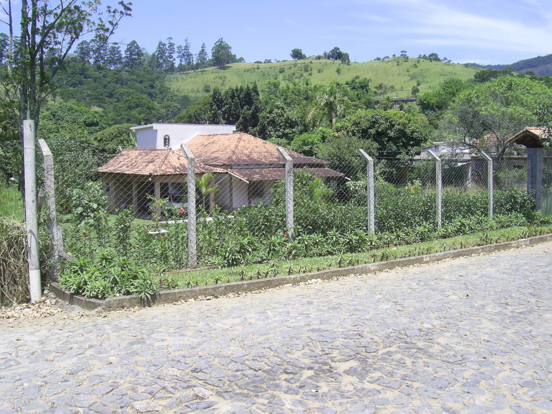 Chácara à venda São Francisco com 200m² e 4 quartos por R$ 600.000 - 440525093-pic-0017.JPG