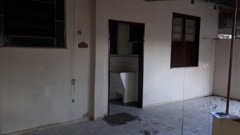Apartamento à venda Campo Grande com 50m² e 2 quartos por R$ 147.000 - 1375107772-varanda-entrada-cozinha-2.jpg