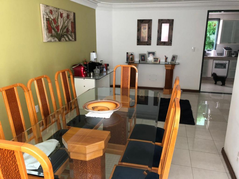 Casa à venda Praia da Costa com 274m² e 4 quartos por R$ 1.600.000 - 1323421677-f3089e3c-6785-4a56-9919-f2f7be4c02dd.jpeg