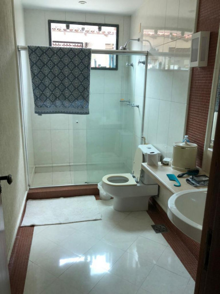 Casa à venda Praia da Costa com 274m² e 4 quartos por R$ 1.600.000 - 1528783767-7a0fc72a-bc0f-4498-912f-fa4db2a3e3c9.jpeg