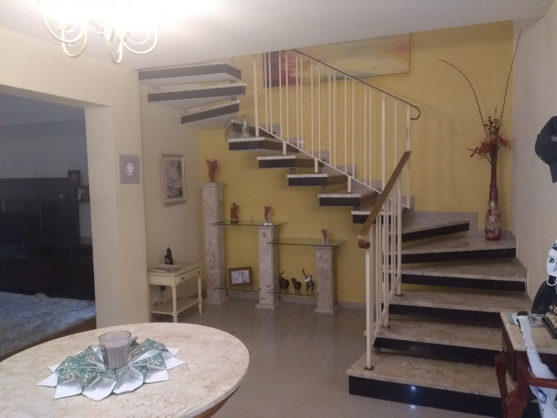 Casa à venda Pacaembu com 210m² e 4 quartos por R$ 1.800.000 - 1191702083-img-20210312-081457440.jpg