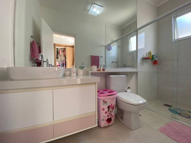 Casa à venda Swiss Park com 360m² e 4 quartos por R$ 2.280.000 - 1283646239-casa33.jpg