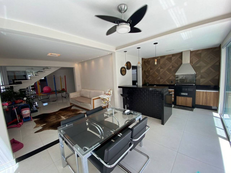 Casa à venda Swiss Park com 360m² e 4 quartos por R$ 2.280.000 - 1751286514-casa10.jpg