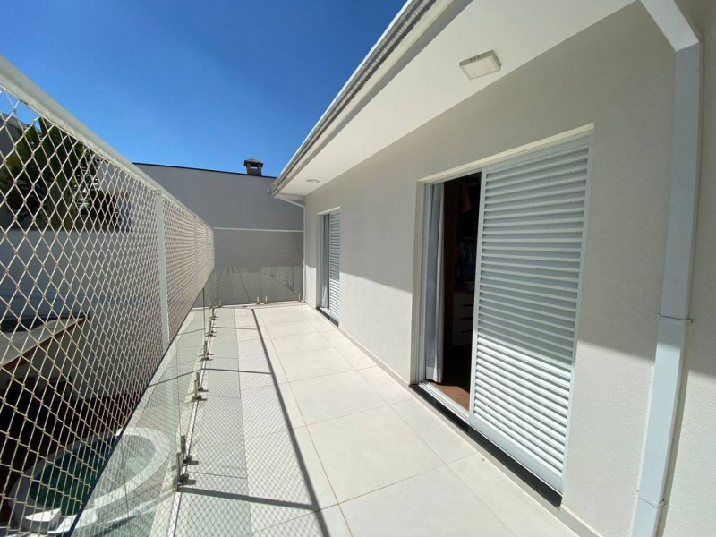 Casa à venda Swiss Park com 360m² e 4 quartos por R$ 2.280.000 - 1972482630-casa34.jpg