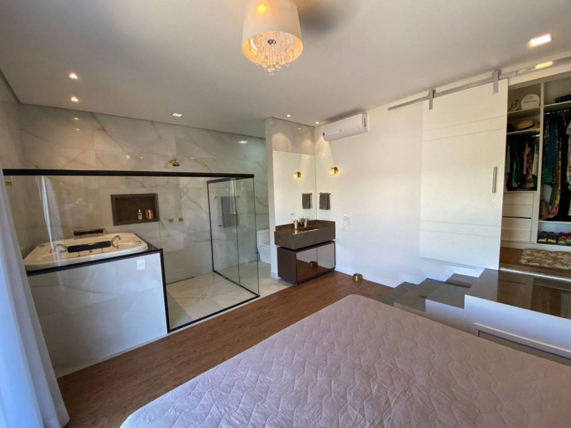 Casa à venda Swiss Park com 360m² e 4 quartos por R$ 2.280.000 - 2085066313-casa14.jpg