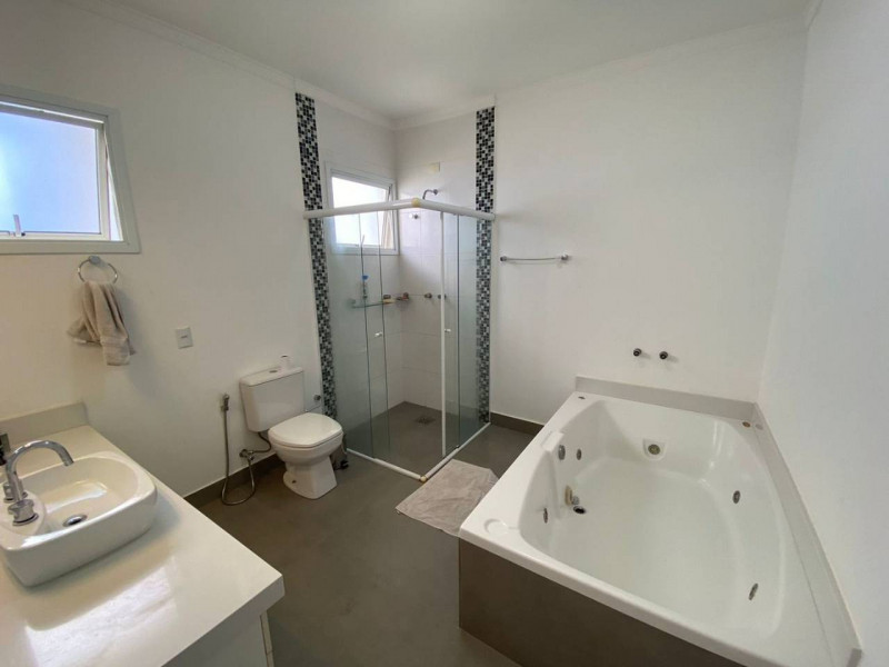 Casa à venda Swiss Park com 360m² e 4 quartos por R$ 2.280.000 - 2103162587-casa25.jpg