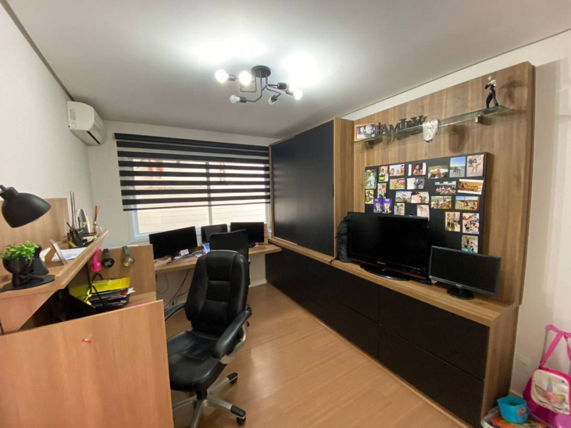 Casa à venda Swiss Park com 360m² e 4 quartos por R$ 2.280.000 - 243940696-casa5.jpg