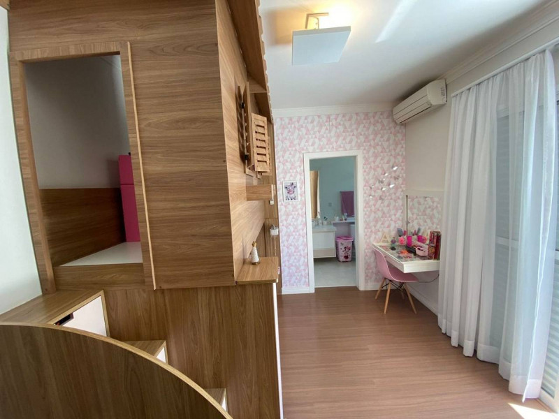 Casa à venda Swiss Park com 360m² e 4 quartos por R$ 2.280.000 - 361594204-casa32.jpg