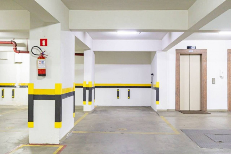 Comercial à venda Juvevê com 263m² e 1 quarto por R$ 1.900.000 - 985063758-kun3feckj6wr.jpg