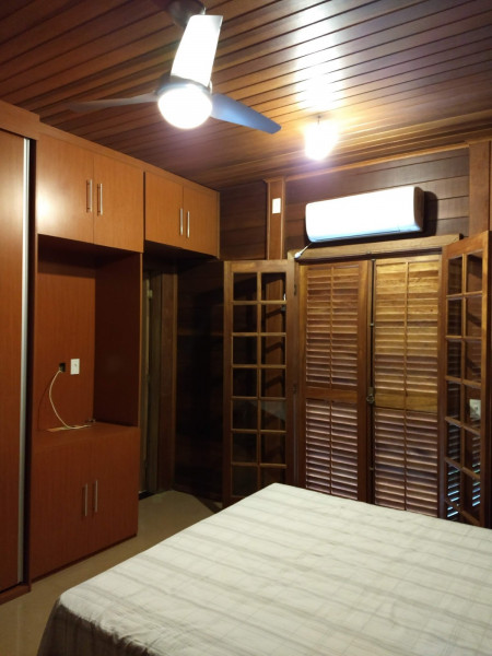 Casa de condomínio à venda Parque Residencial Maria Elmira com 5000m² e 4 quartos por R$ 1.000.000 - 834382468-suite-1.jpg