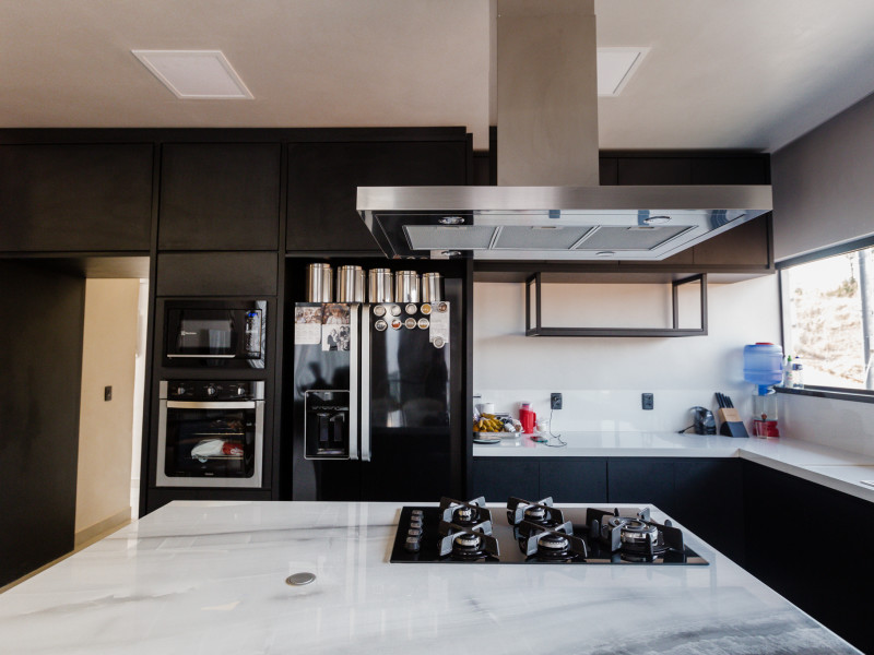 Casa à venda Centro com 640m² e 3 quartos por R$ 1.400.000 - int-2004.jpg