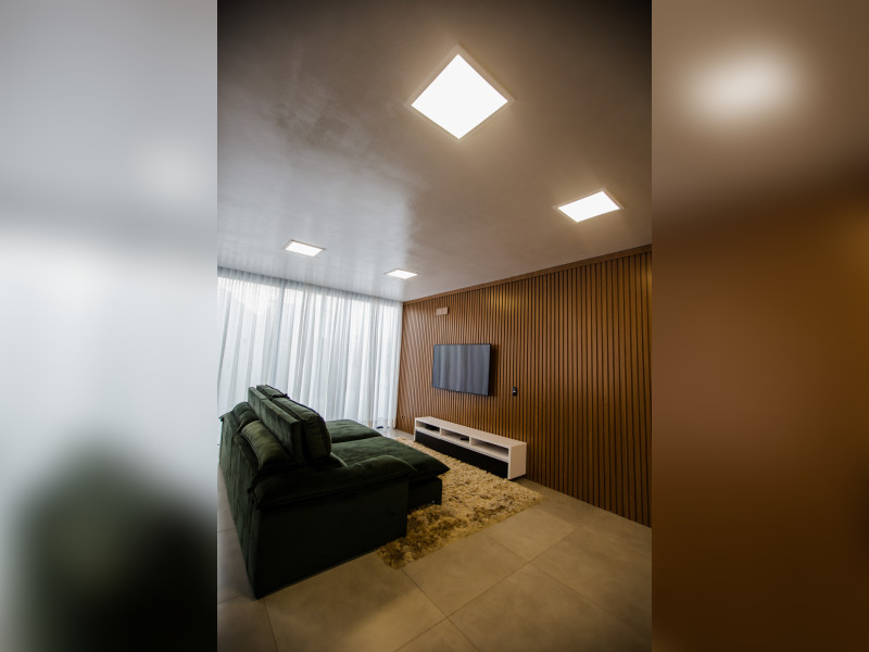 Casa à venda Centro com 640m² e 3 quartos por R$ 1.400.000 - int-2027.jpg