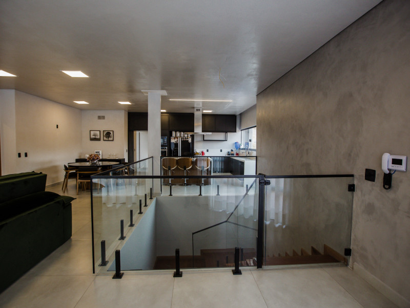 Casa à venda Centro com 640m² e 3 quartos por R$ 1.400.000 - int-2029.jpg