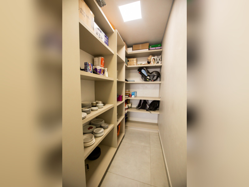 Casa à venda Centro com 640m² e 3 quartos por R$ 1.400.000 - int-2144.jpg