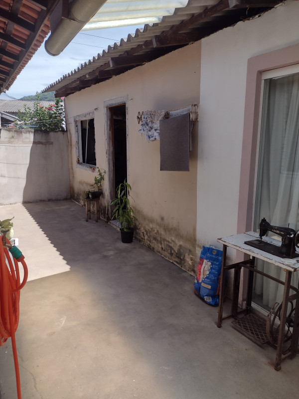 Casa à venda Centro com 145m² e 3 quartos por R$ 500.000 - 1415536056-img-20230214-110218239-hdr.jpg