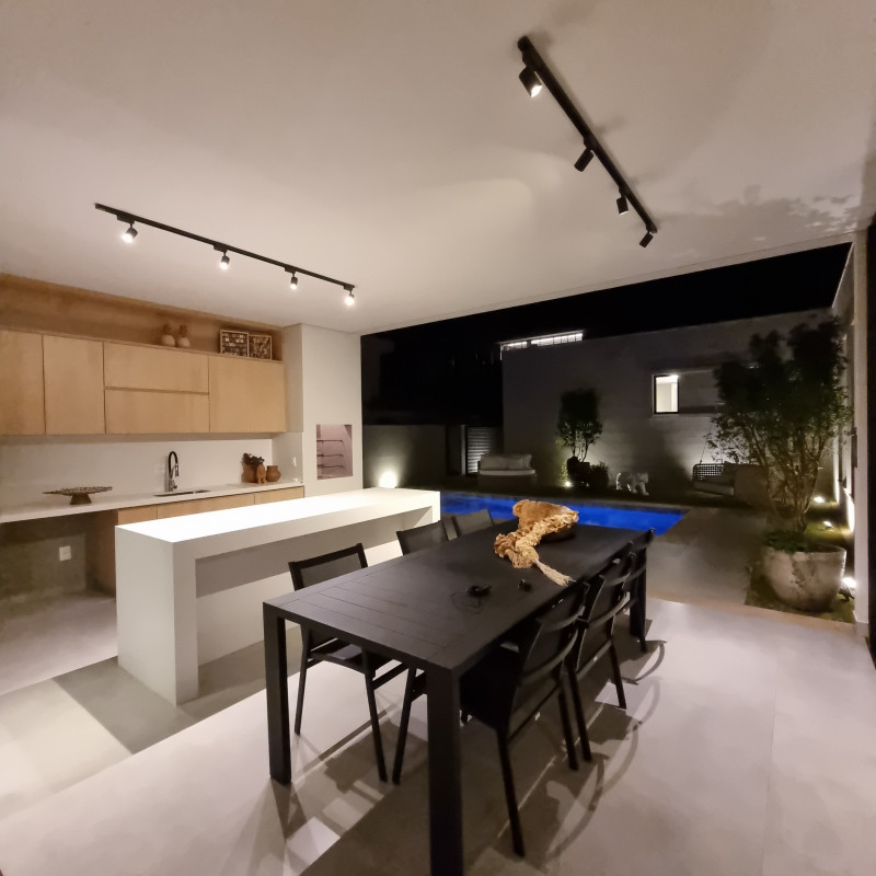 Casa de condomínio à venda Alphaville Lagoa dos Ingleses com 340m² e 4 quartos por R$ 3.100.000 - 1516928893-dji-20221125-200022-1894.jpg