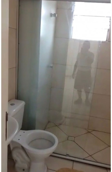 Apartamento à venda Alex Paiva com 48m² e 2 quartos por R$ 135.000 - 100975829-banheiro.jpg