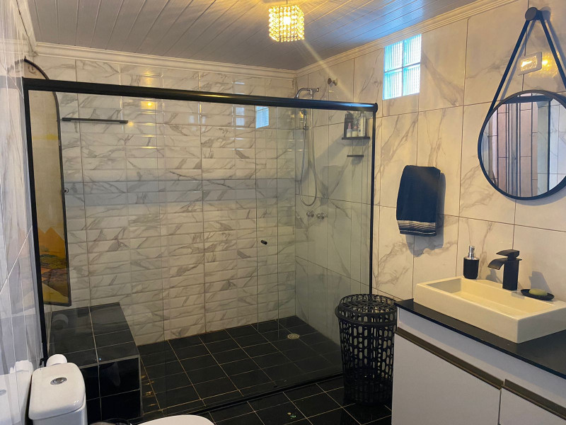 Casa à venda Rubem Berta com 165m² e 4 quartos por R$ 270.000 - 1868753950-img-20230225-wa0051.jpg