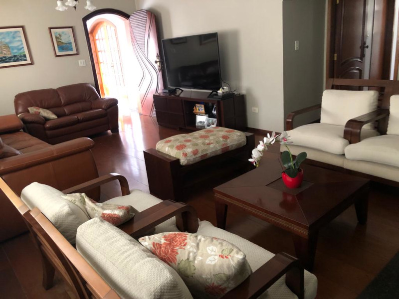 Casa à venda Jardim Vila Galvão com 278m² e 3 quartos por R$ 1.300.000 - whatsapp-image-2023-11-27-at-112316-13.jpeg