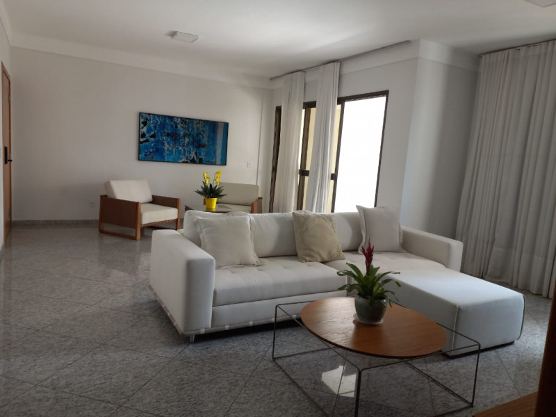 Apartamento à venda Jardim das Américas com 254m² e 4 quartos por R$ 1.750.000 - 1097085349-whatsapp-image-2023-02-24-at-13.jpeg