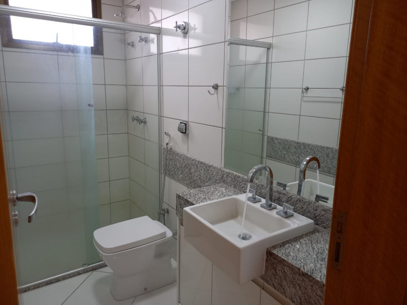 Apartamento à venda Jardim das Américas com 254m² e 4 quartos por R$ 1.750.000 - 1904164713-whatsapp-image-2023-02-24-at-13.jpeg