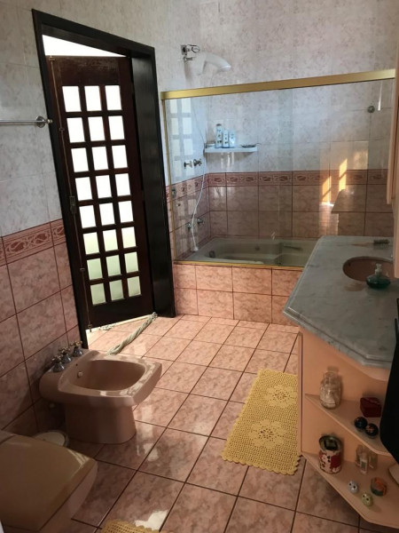 Casa à venda RP4 (Regiões de Planejamento) com 390m² e 3 quartos por R$ 1.400.000 - 1634620914-9437b979-2b32-4fea-ae4d-12f2b22a8d1b.jpeg