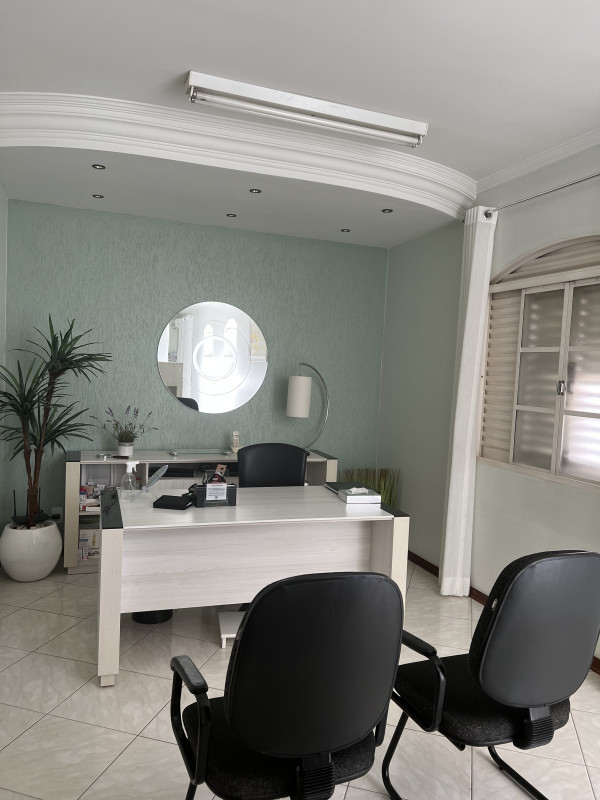 Comercial à venda Centro com 218m² e 1 quarto por R$ 1.500.000 - 1118468662-d61269c2-0783-4b16-9408-a95eef120ac8.jpeg