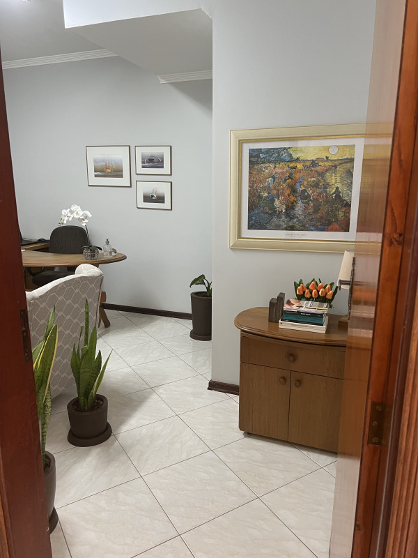 Comercial à venda Centro com 218m² e 1 quarto por R$ 1.500.000 - 1425089218-2e3f9ee5-1c22-4371-a41b-258f37e67822.jpeg
